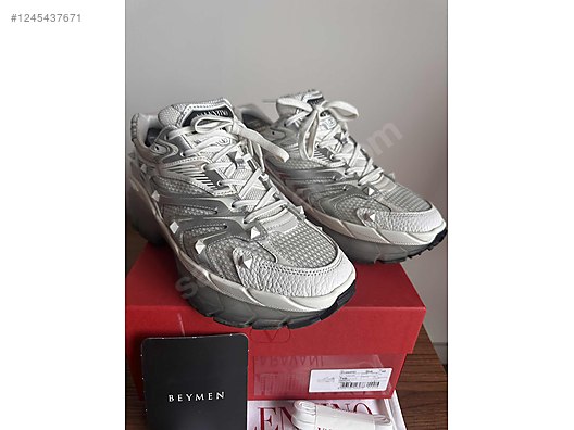 İkinci El ve Sıfır Alışveriş / Giyim & Aksesuar / Erkek / Ayakkabı / Günlük