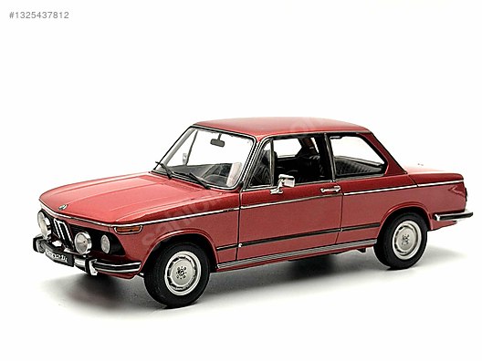 Autoart Diecast Model 1:18 BMW Araba - 1325437812