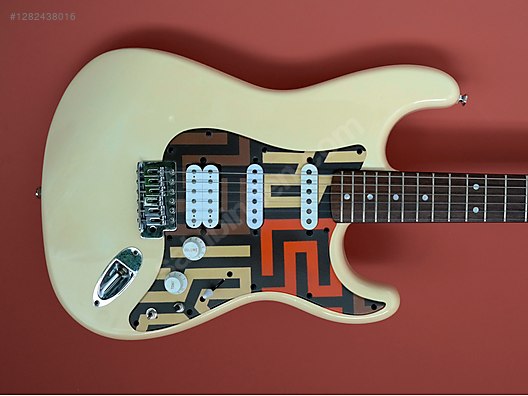 İkinci El ve Sıfır Alışveriş / Müzik / Müzik Aletleri / Telli Çalgılar / Gitar / Elektro