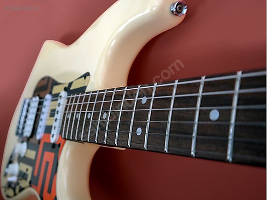 İkinci El ve Sıfır Alışveriş / Müzik / Müzik Aletleri / Telli Çalgılar / Gitar / Elektro