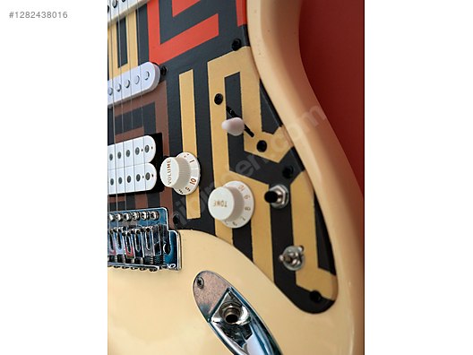 İkinci El ve Sıfır Alışveriş / Müzik / Müzik Aletleri / Telli Çalgılar / Gitar / Elektro