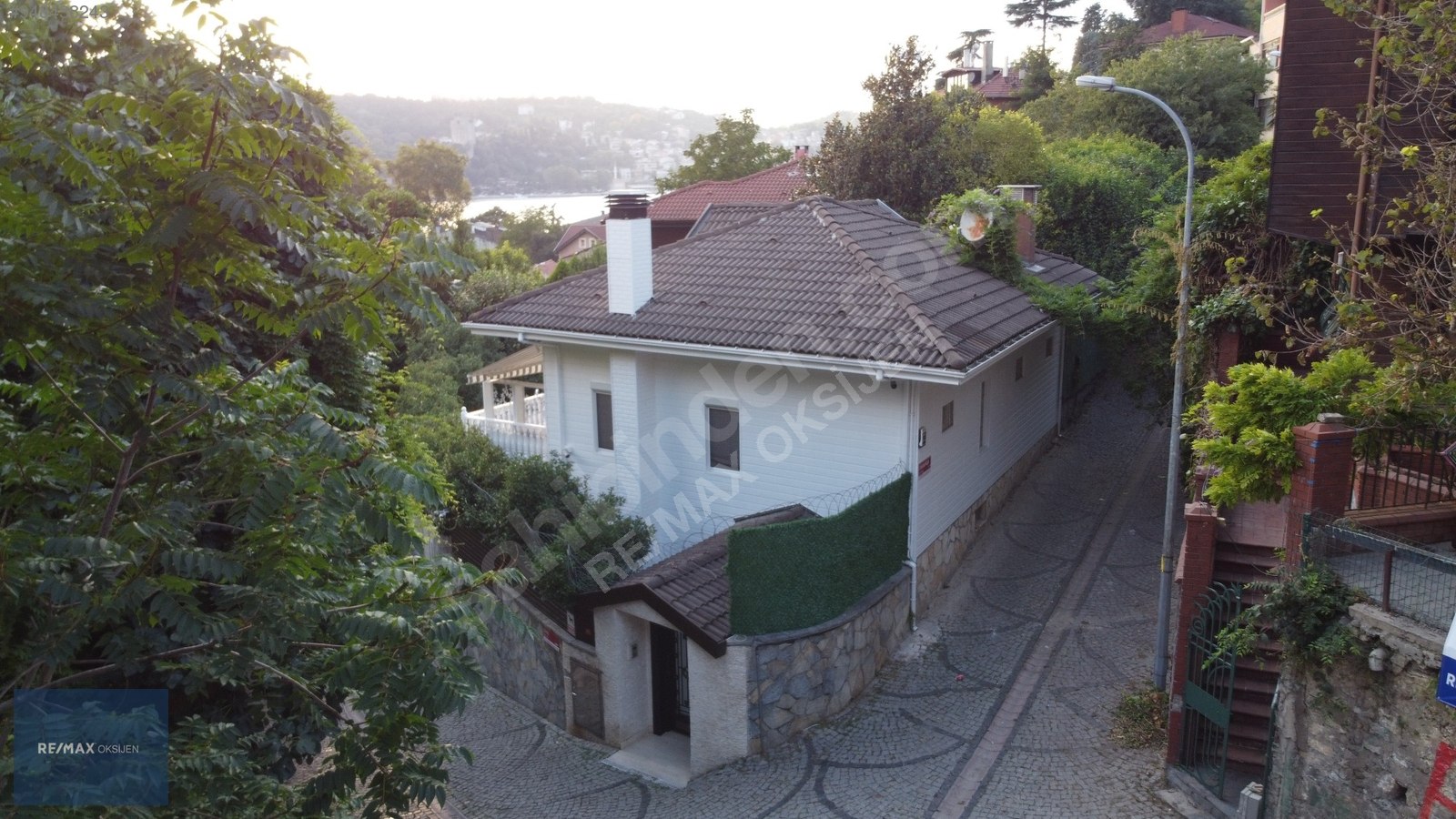 Beykoz A.Hisarı�nda Muhteşem Konumda Müstakil Satılık Ev Satılık