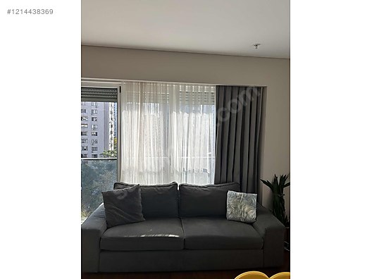 Used & Brand New Items / Home Decor / Furniture / Den & Living Room / Sofa Beds, Couches