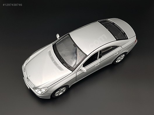 İNDİRİM*** 1/18 die-cast Mercedes-Benz CLS Class 2005 on
