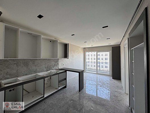 ESKİL EMLAKTAN TACİN MAHALDE SATILIK ULTRA LÜKS EŞYALI 1+1 DAİRE #1271438812