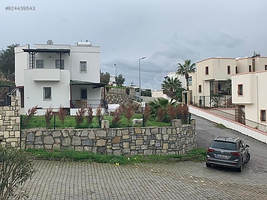 bodrum gumbet te genis bahceli dubleks villa satilik villa ilanlari sahibinden com da 924439543