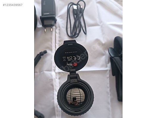 Used & Brand New Items / Cameras & Photographic Equipment / Binoculars