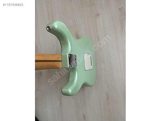 Fender strat deals surf green