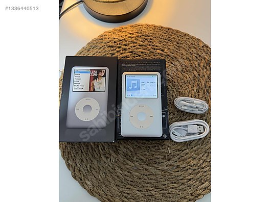 きれいなApple iPod classic 第7世代160元箱 ワンオーナー Apple / iPod Classic / İPOD CLASSİC 7.GEN 160 GB SORUNSUZ on