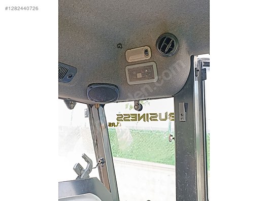 Machinery / Agricultural Machines / Tractors / New Holland / TD4.65B