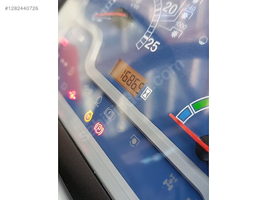 Machinery / Agricultural Machines / Tractors / New Holland / TD4.65B