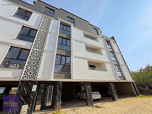 AKÇALAR'DA 5+1 GENİŞ DUBLEKS DAİRE