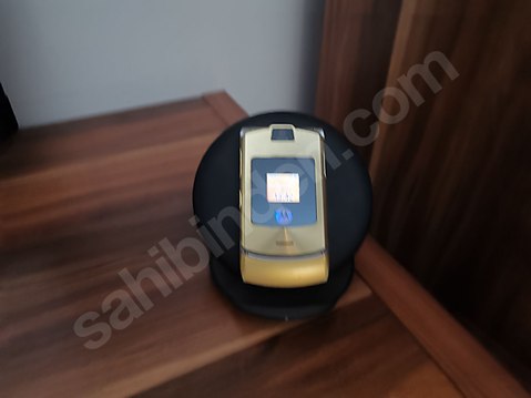 Motorola v3i gold...
