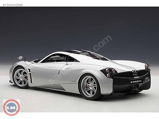 Autoart Diecast Model 1:18 Pagani Araba - 1302442996