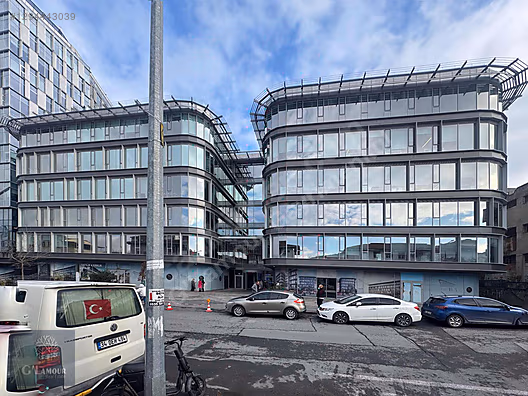GG SIRAB'DAN LEVENT NO/5 İŞ MERKEZİNDE SATILIK DUBLEKS OFİS