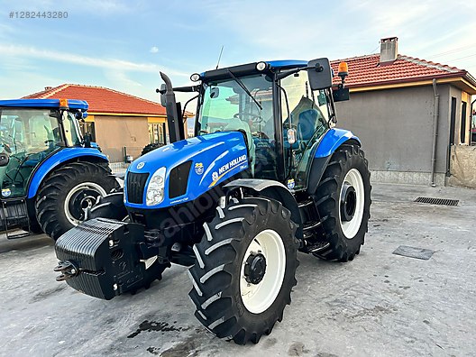 Machinery / Agricultural Machines / Tractors / New Holland / TR6.120