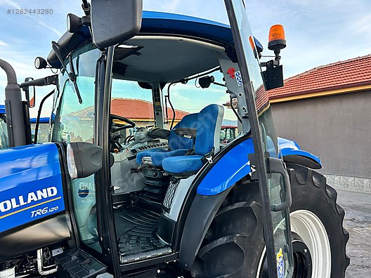 Machinery / Agricultural Machines / Tractors / New Holland / TR6.120