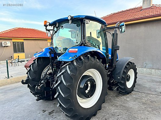 Machinery / Agricultural Machines / Tractors / New Holland / TR6.120