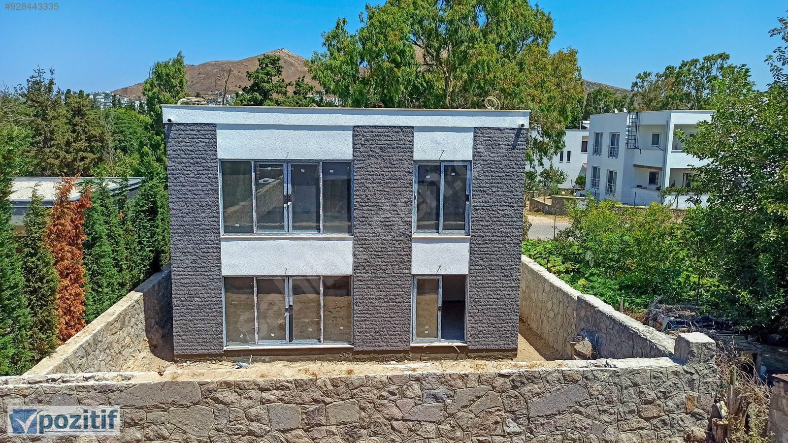 BODRUM TURGUTREİS�TE SATILIK DENİZE ÇOK YAKIN DAİRE Satılık Daire