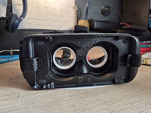 Used & Brand New Items / Cell Phones & Accessories / Wearable Technology / Smartglasses