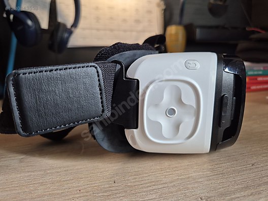 Used & Brand New Items / Cell Phones & Accessories / Wearable Technology / Smartglasses