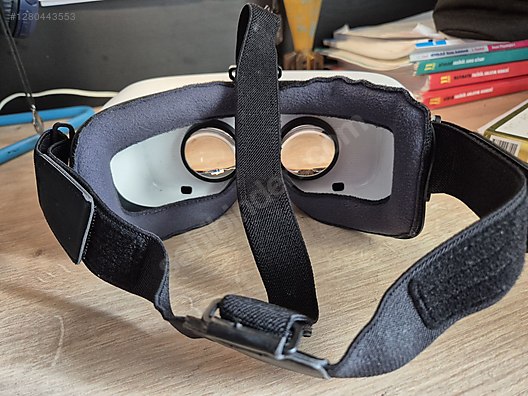 Used & Brand New Items / Cell Phones & Accessories / Wearable Technology / Smartglasses