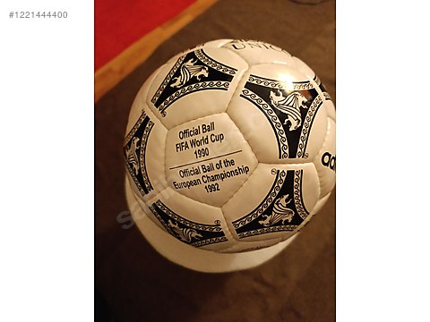 Adidas Futbol Topu - 1221444400