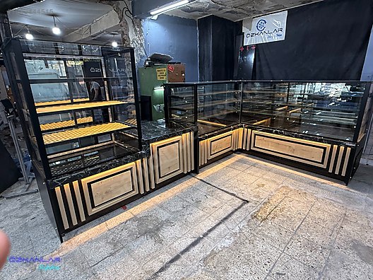 Machinery / Industrial /  Industrial Kitchen / Food Cooling & Keeping