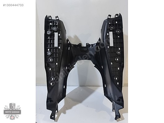 やす！ Grenaj / Yamaha Xmax 250 400 Ayak Basma Plastik 13-17 1SD-F7481