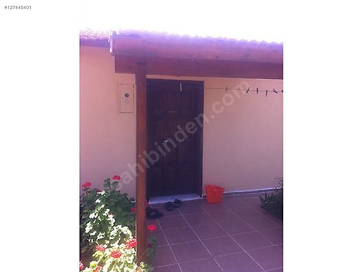 ÇEŞMEDE KİRALIK DAYALI DÖŞELİ BAĞ EVİ Kiralık Çiftlik Evi İlanları
