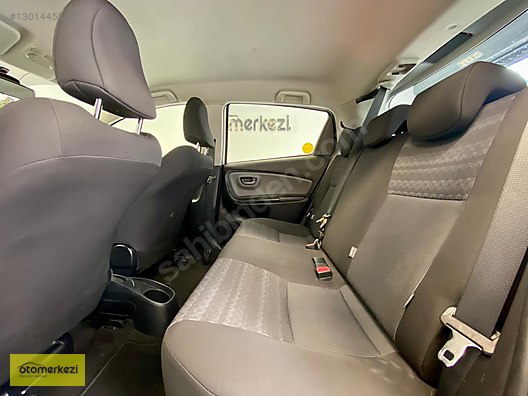 OTOMERKEZİ'NDE 0.79 İLE 12 AY KREDİ - K.KARTI 12 TAKSİT - YARIS