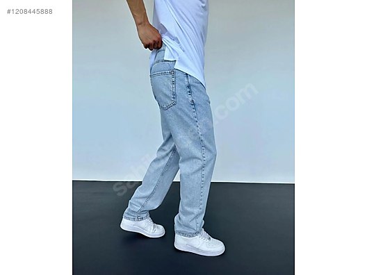 Jinsiy sahnalar bilan badiiy film Ertalab mushuk surati