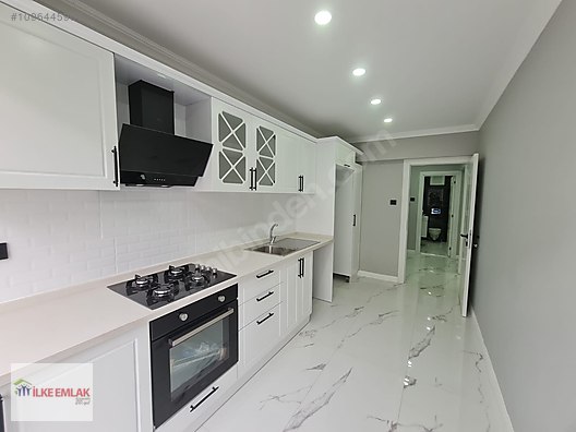 İLKEDEN KÜÇÜKYALI MERKEZDE SÜPER LÜKS ÖN KÖŞE 125M2 ARAKAT 3+1