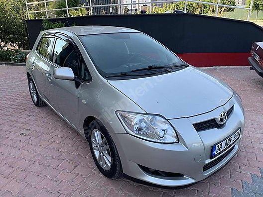 Toyota auris hotsell 2010 isofix