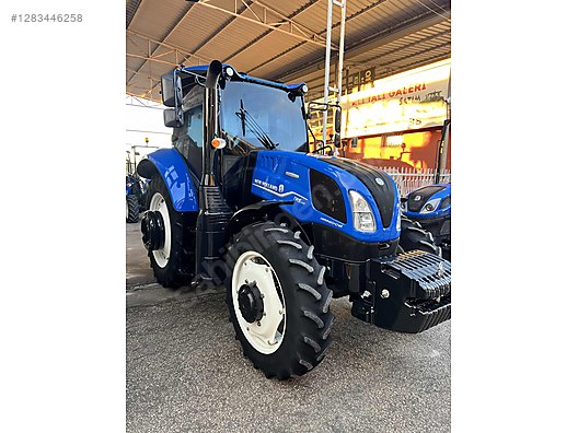 Machinery / Agricultural Machines / Tractors / New Holland / TR5.110
