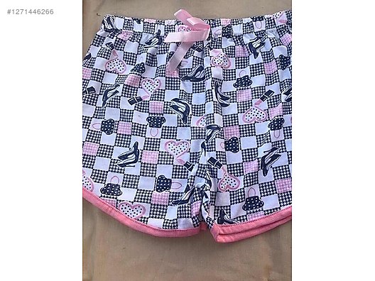 İkinci El ve Sıfır Alışveriş / Giyim & Aksesuar / Kadın / Giyim / Şort