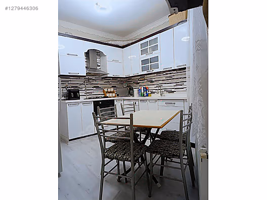 SULTAN MESUT MAHALLESİ'NDE BAKIMLI SATILIK DAİRE #1279446306