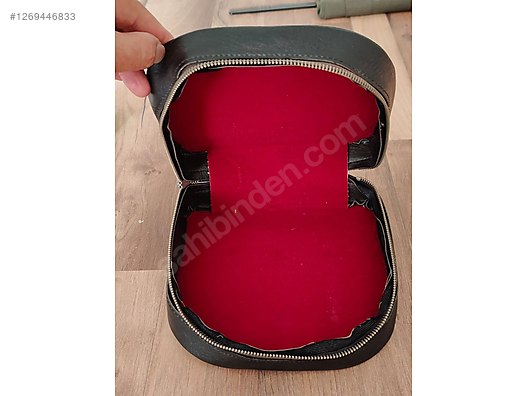 Used & Brand New Items / Cameras & Photographic Equipment / Binoculars