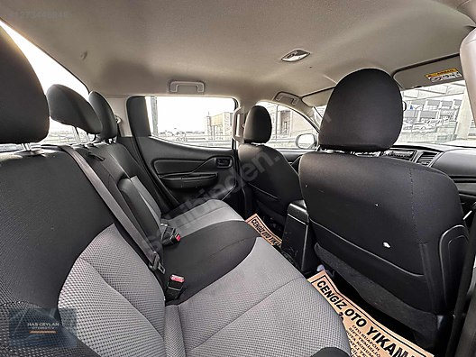 Vasıta / Arazi, SUV & Pickup / Mitsubishi / L 200 / 4x4 / Storm