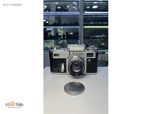 Used & Brand New Items / Cameras & Photographic Equipment / Analogue Film Cameras / 35 mm SLR / Revueflex