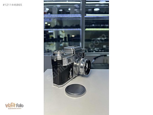 Used & Brand New Items / Cameras & Photographic Equipment / Analogue Film Cameras / 35 mm SLR / Revueflex