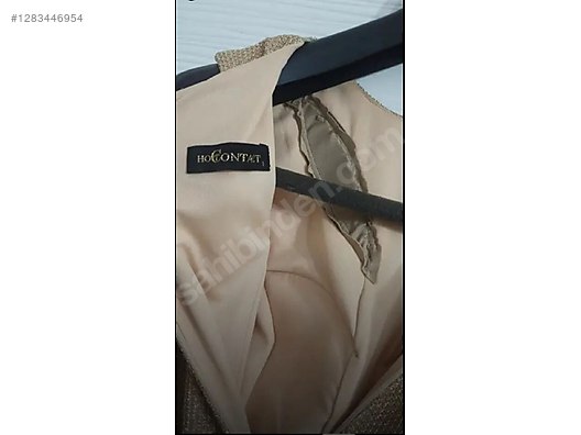 Used & Brand New Items / Clothing & Accessories / Women / Clothing / Dresses