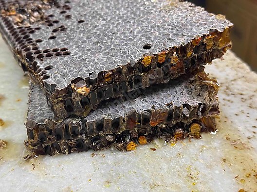 Used & Brand New Items / Foods & Feed / Delicatessen / Honey