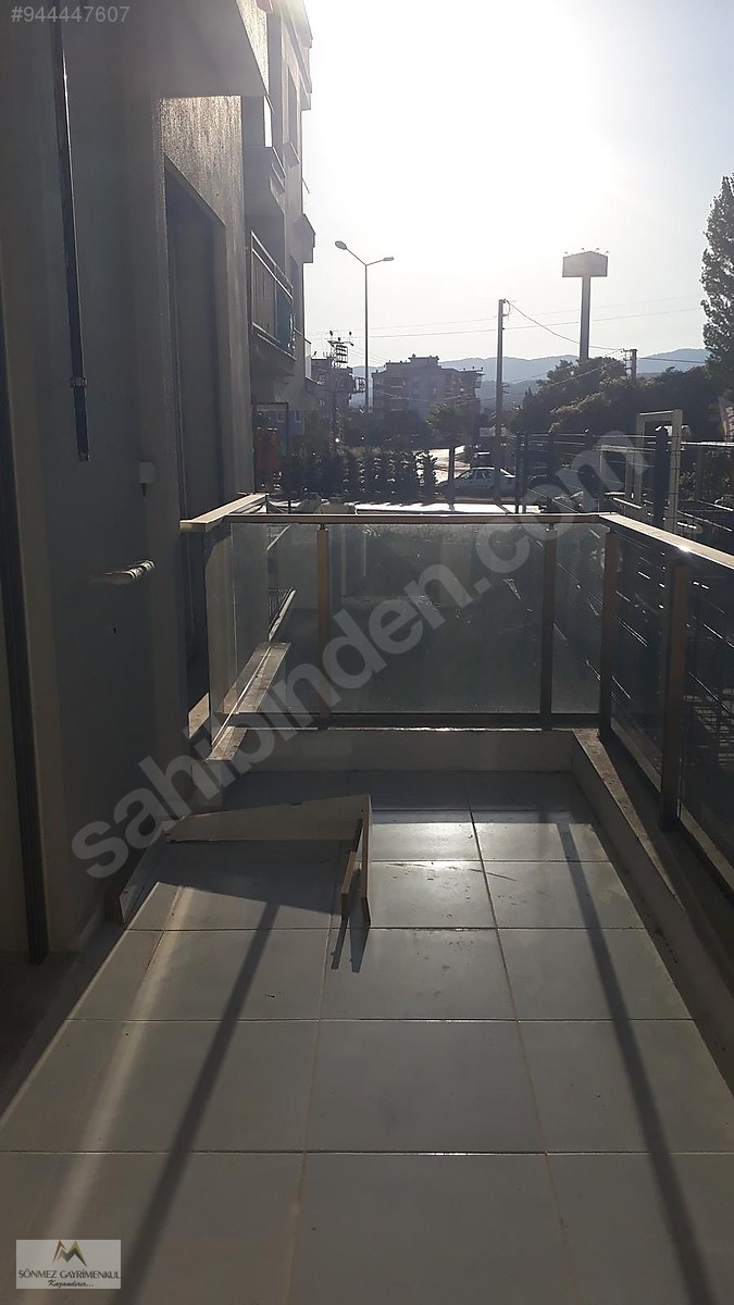 Menderes �de kiralık 2+1 yeni daire Kiralık Daire İlanları sahibinden