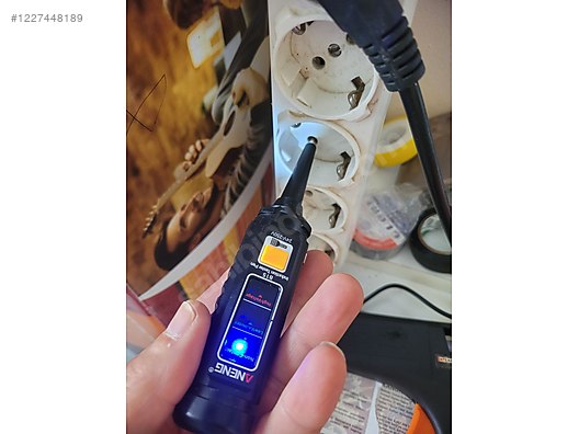 Used & Brand New Items / Electronics / Diagnostic & Test Devices / Voltage Tester