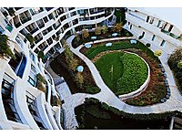 Ortaköy sitede salon iki oda iki banyo modern dekorasyonlu daire