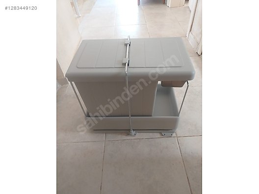 Used & Brand New Items / Home Decor / Cleaning Products / Garbage Bins & Bags