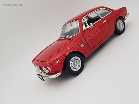 Yatming Diecast Model 1:18 Alfa Romeo Araba - 1297449772