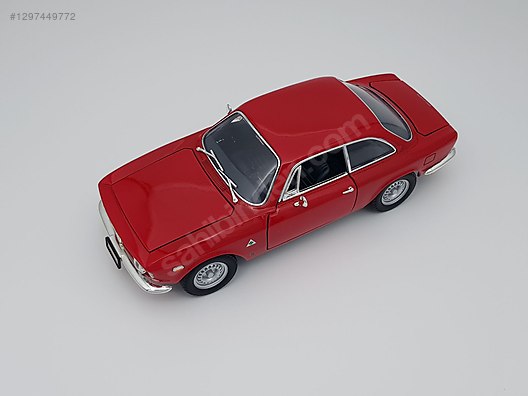 Yatming Diecast Model 1:18 Alfa Romeo Araba - 1297449772