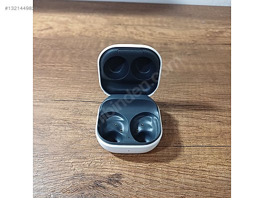 Samsung Galaxy Buds Fe Şarj kutusu on sahibinden.com - 1321449821